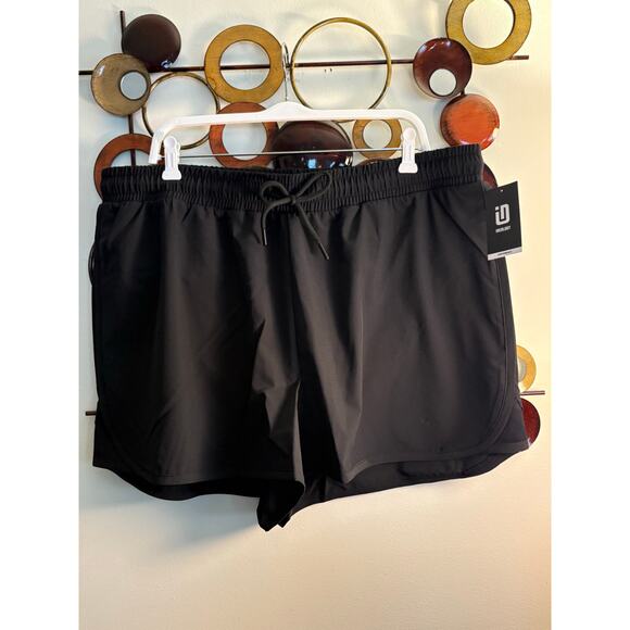 Ideology Pants - Women’s ideology 2x black athletic shorts